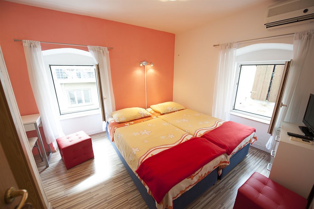 Damira Rooms Split Exterior foto