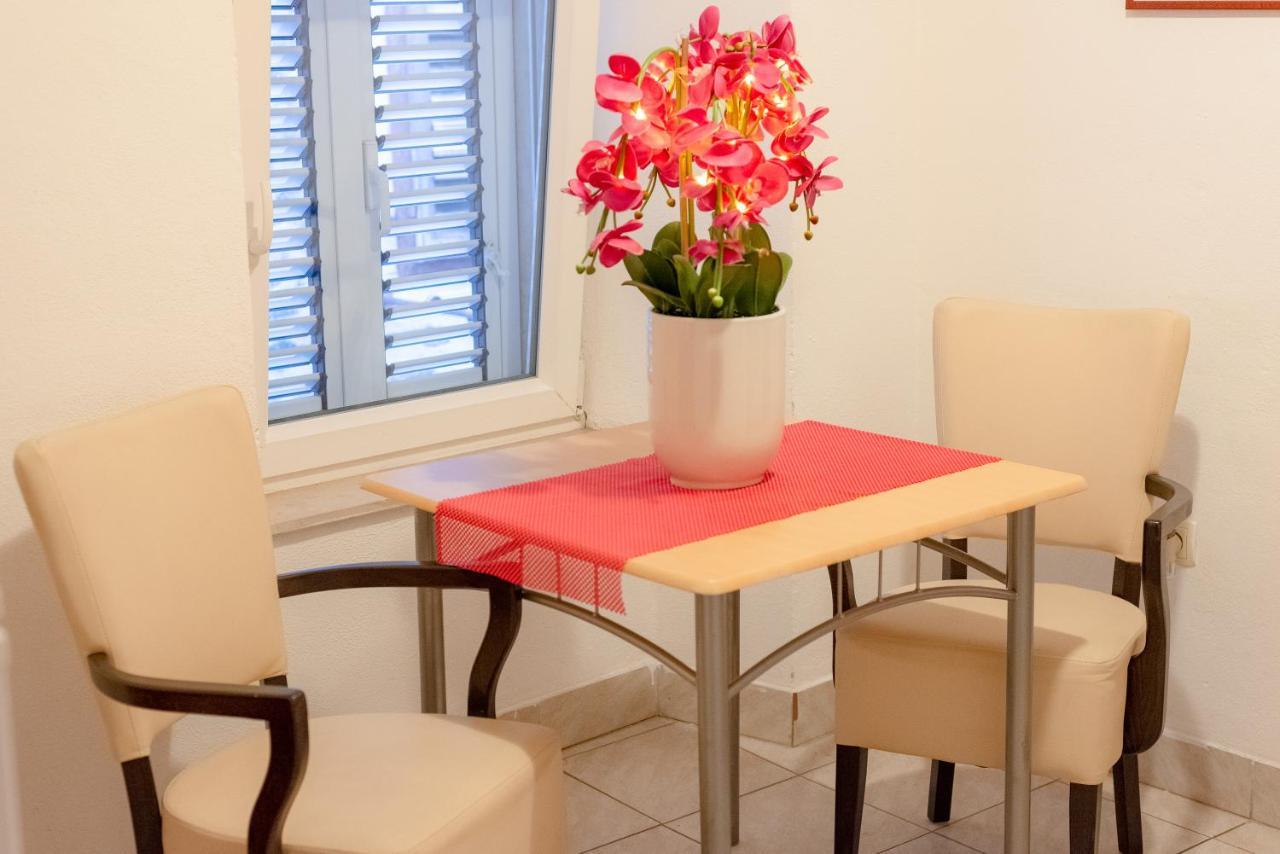 Damira Rooms Split Exterior foto
